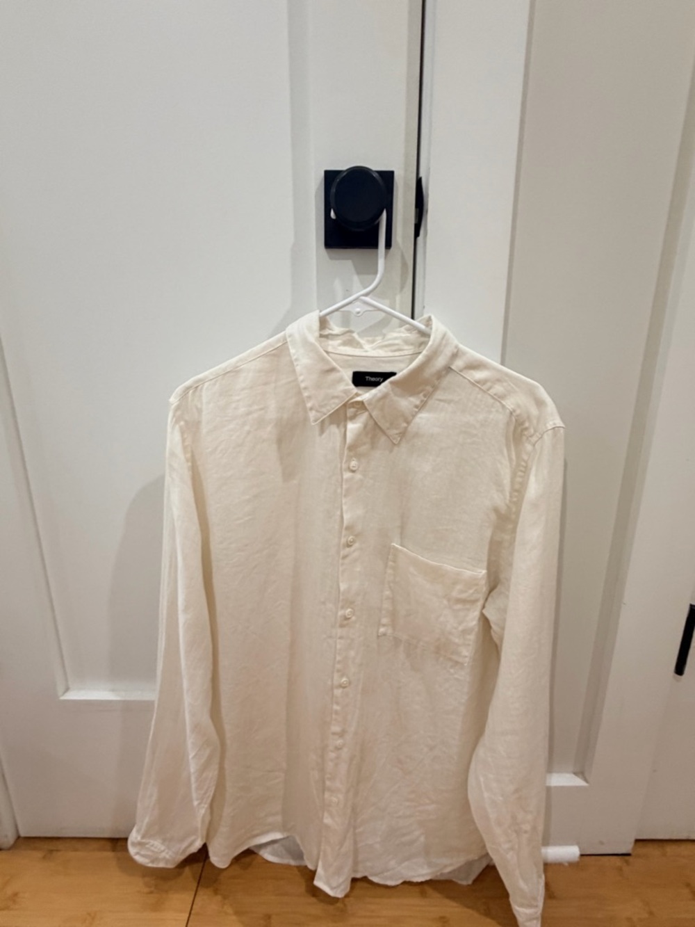 2x Theory Linen Irving Shirt Size L 1x Theory Line Jarin Short Size 34